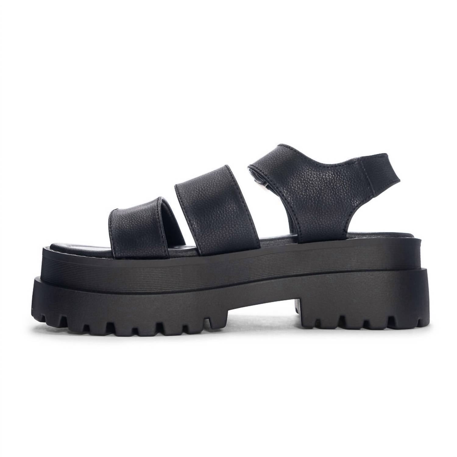 Chinese Laundry - Women's Baddie Smooth Sandals