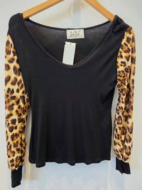 Vava - Women's Print Sleeve Top