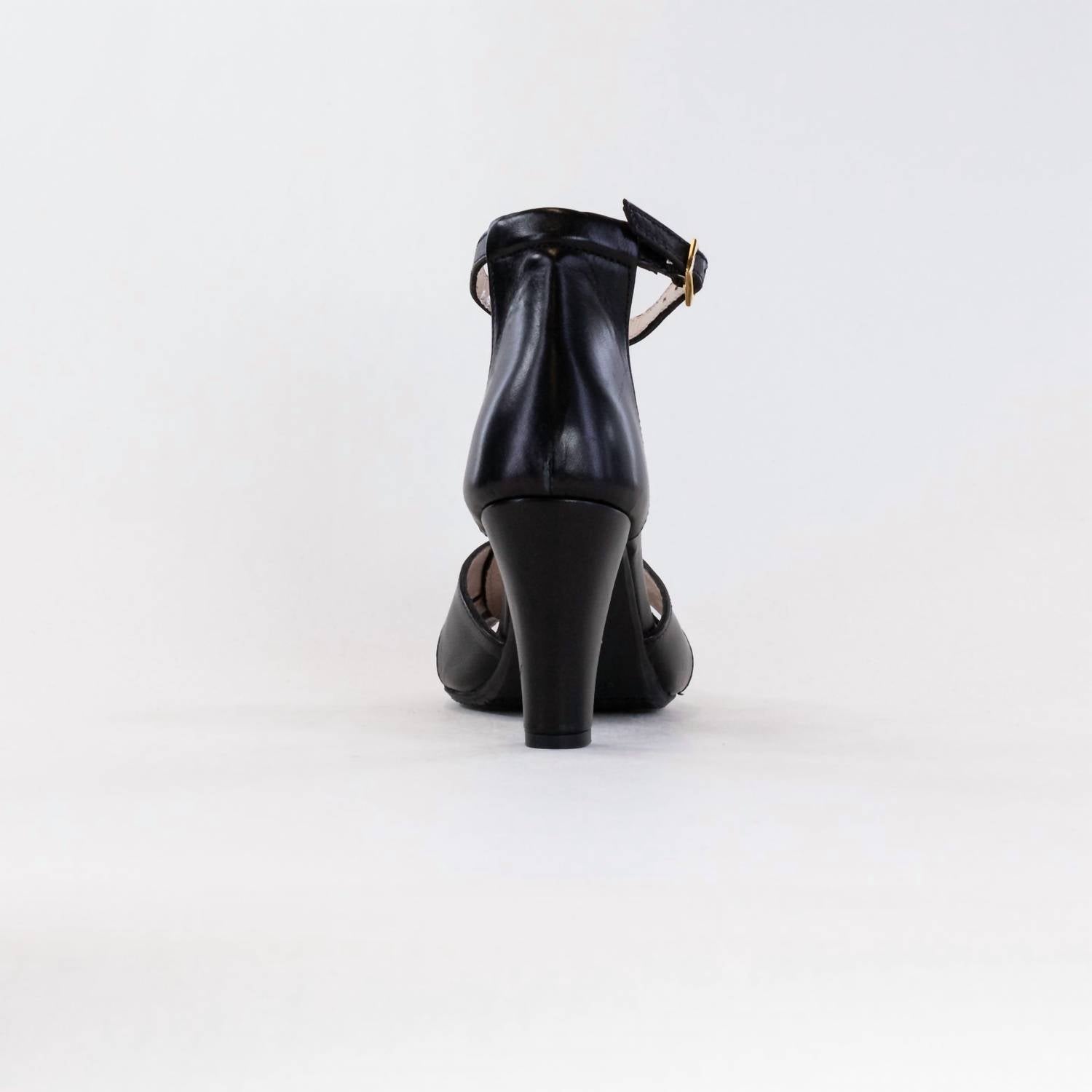 Eric Michael - Women's Cordero Sandal