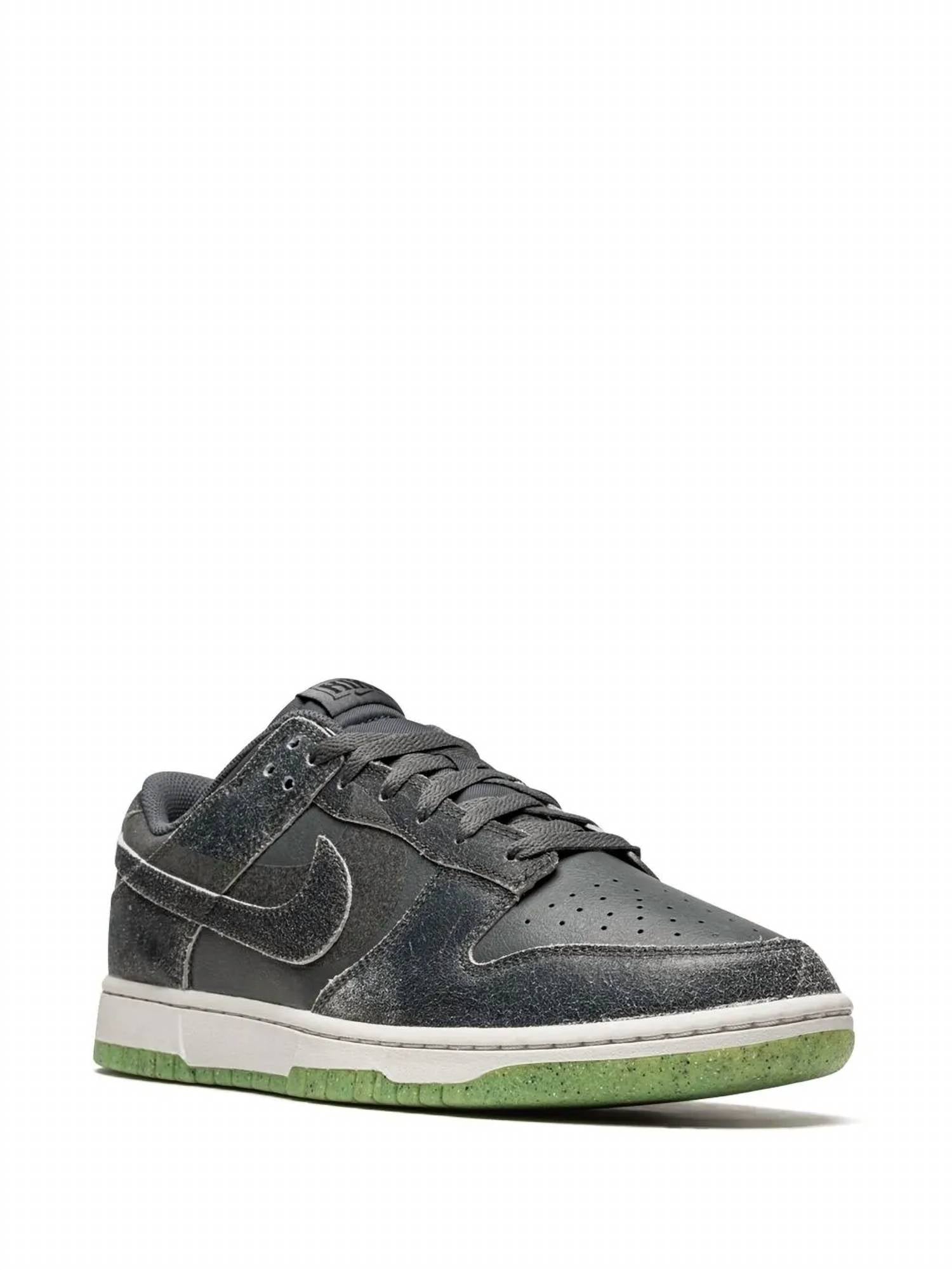 Nike - Men's Dunk Low Sneakers