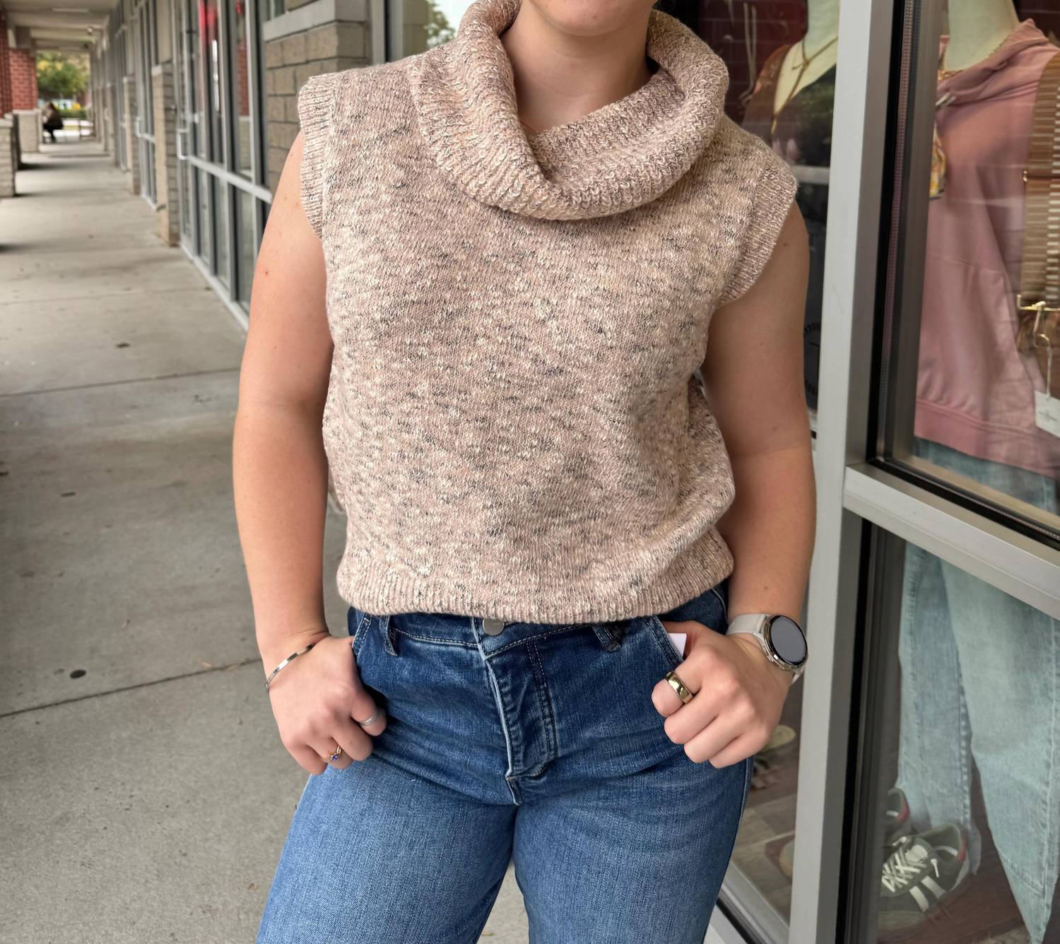 Hem & Thread - Two Tone Sweater Vest