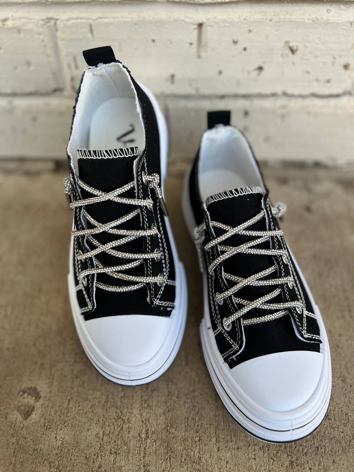 Very G - Women's Can I Get An Aman Sneakers