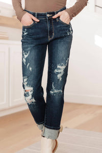 Judy Blue - Mid Rise Bleach Splash Distressed Boyfriend Jeans