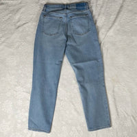Abercrombie & Fitch - Curve Love High Rise Mom Jean