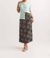 Papillon - Short Sleeve Button Front Top