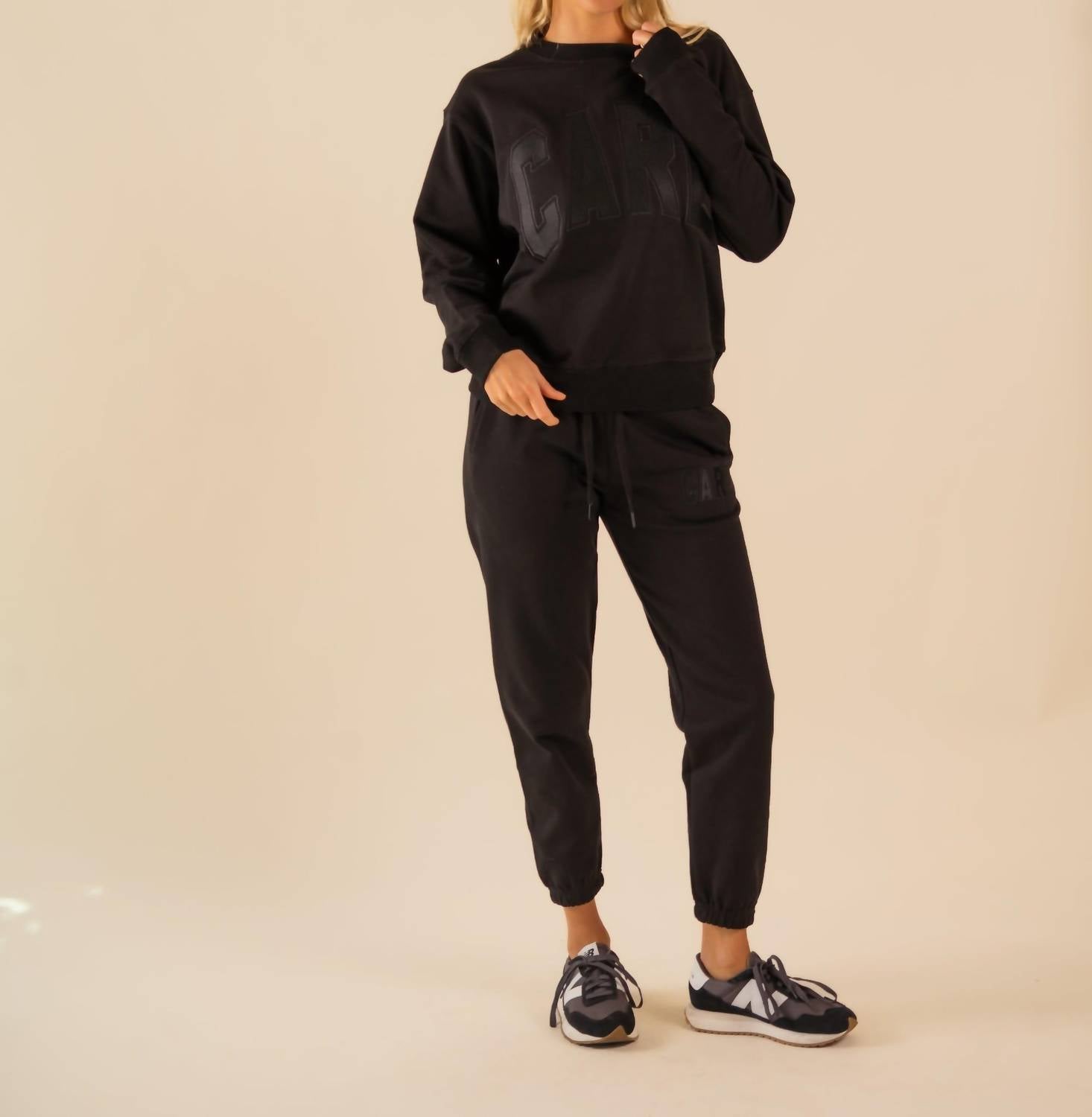 Care Tucker - Care Classic Sweatpants