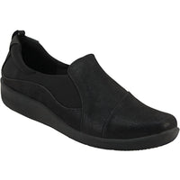 Clarks Women's Cloudsteppers Sillian Paz Slip-on Shoes in black - women's flats