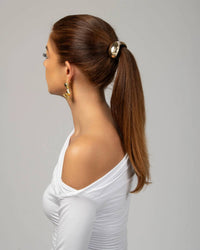 Maeli Amor - Women's Tima Haircuff