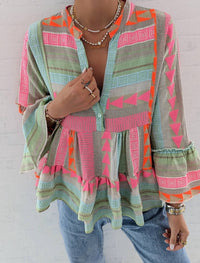 Halcyon Outfitters - Women's V Neck Printed Long Sleeve Top
