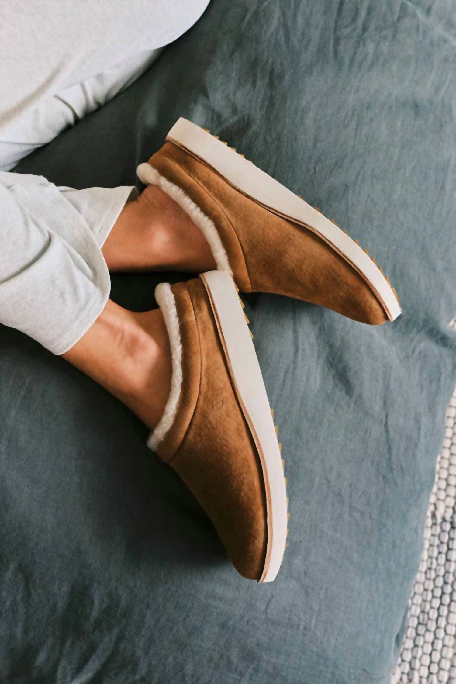 Olukai - Women's Mani Slippers