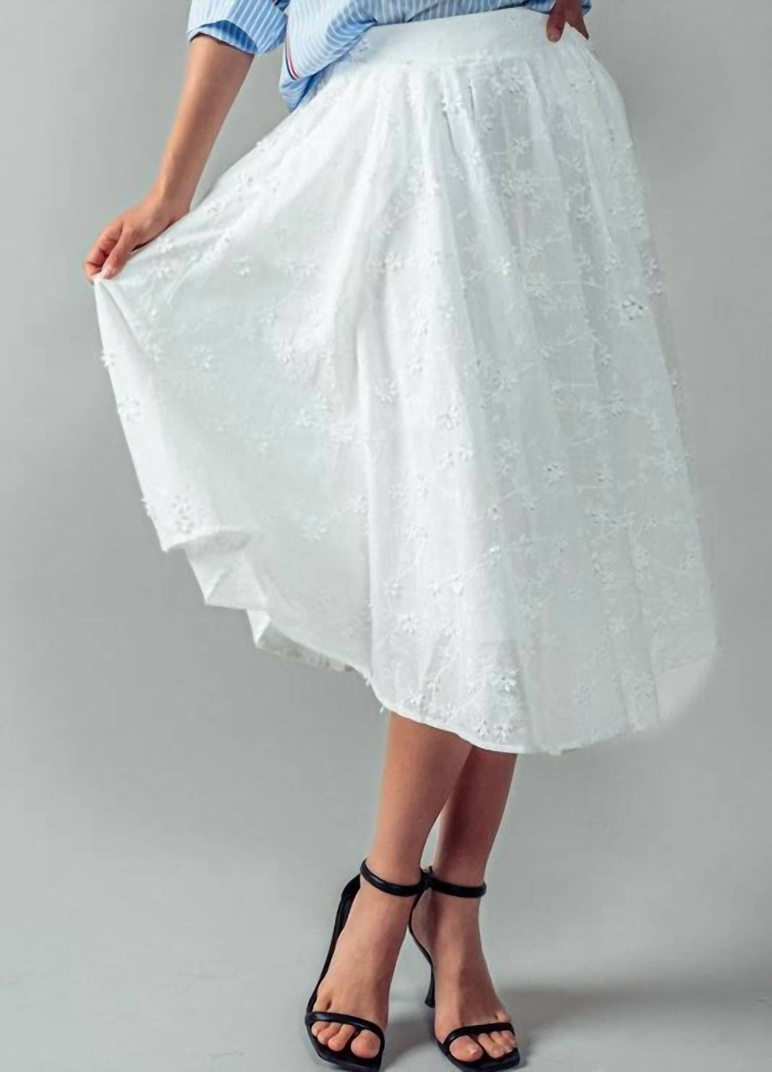 Urban Daizy - Daisy Embroidered Midi Skirt