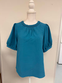 Voy - Women's Braided Band Short Sleeve Top