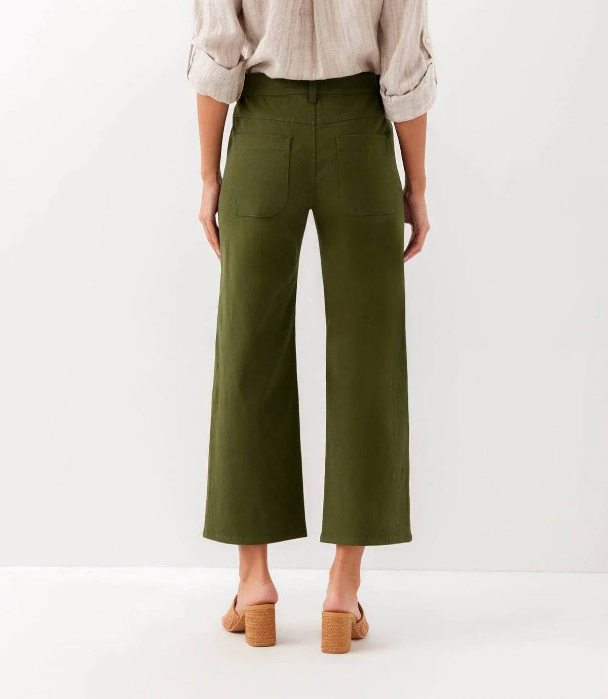 Karen Kane - Lauren Patch Pocket Cropped Pants