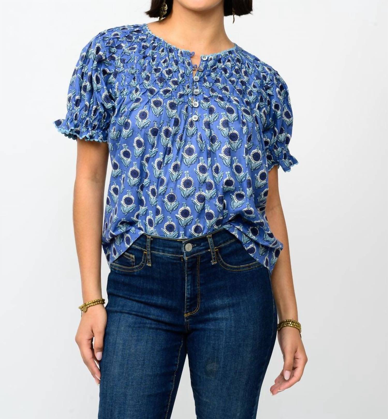 Ivy Jane - Smocked Neck Top