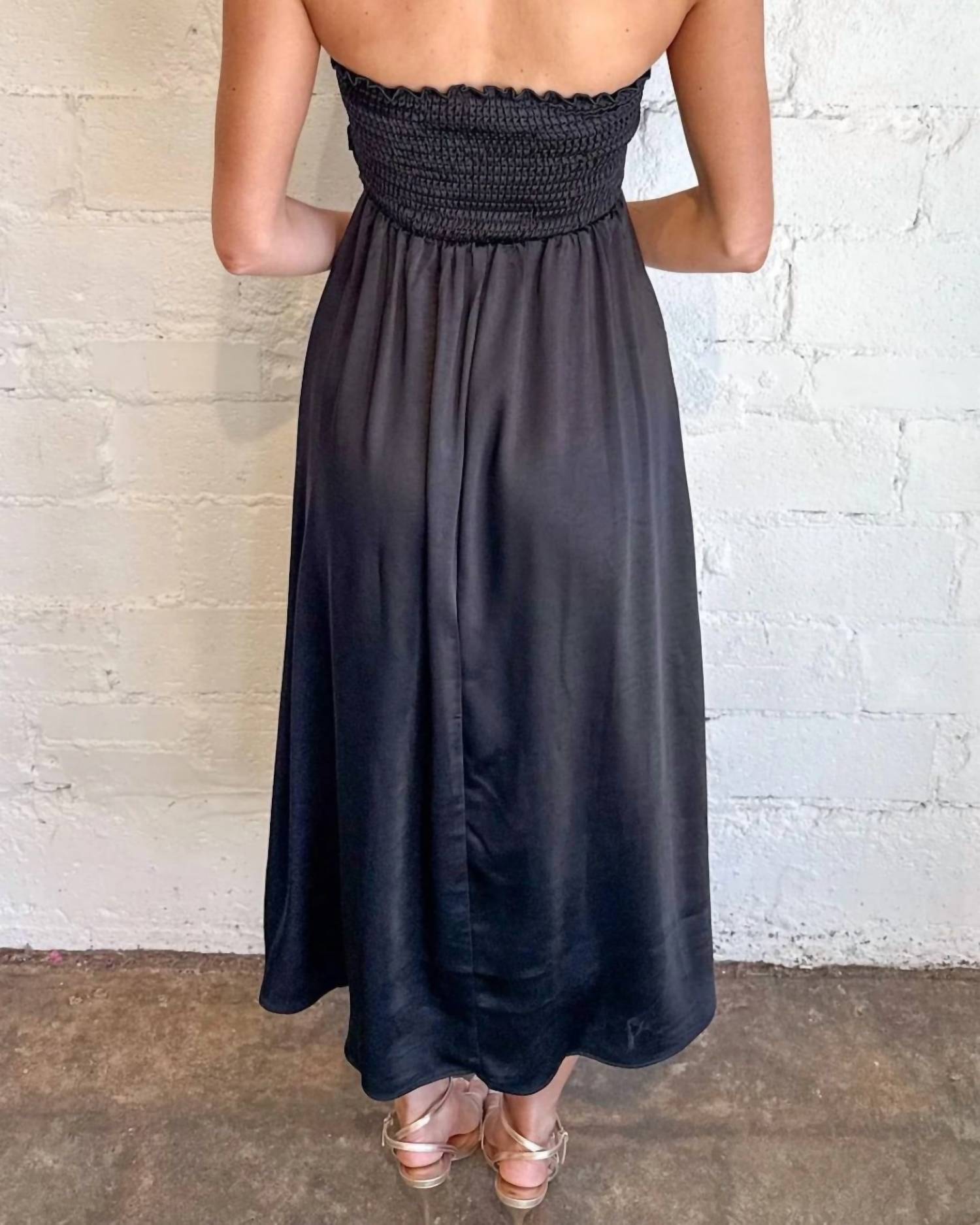 Needii - Cinnamon Twist Maxi Dress