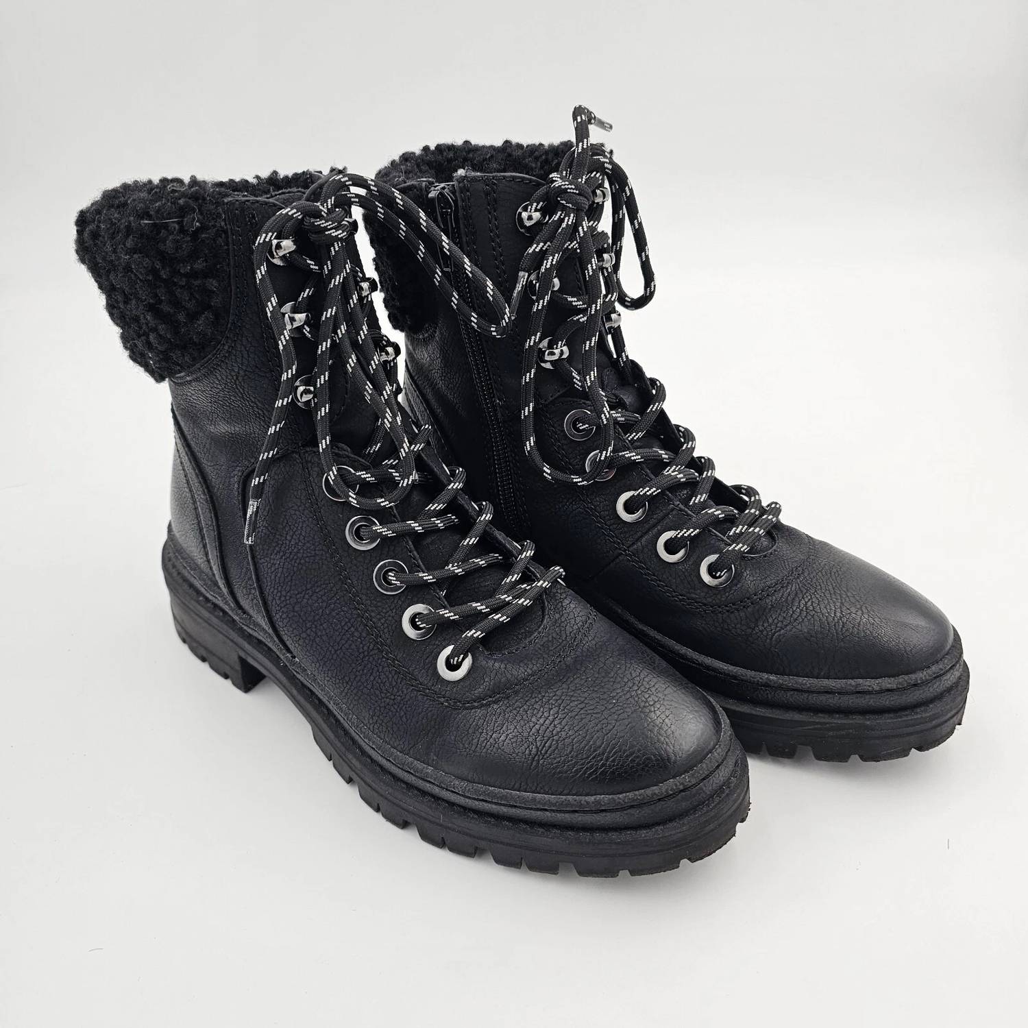 STEVE MADDEN Women's Keystone Lug Hiker Boots in blk - women's shoe - view 4