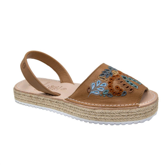 Numa By Spanians - Women's Embroidery Wedge Sandal Narrow