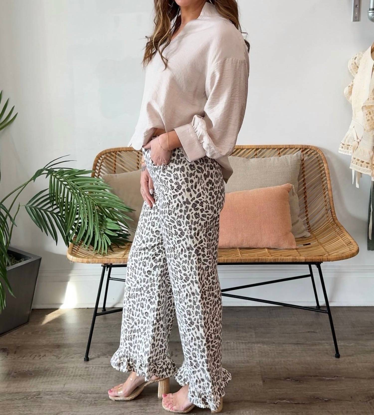 Entro - Clara Leopard Wide Leg Pants