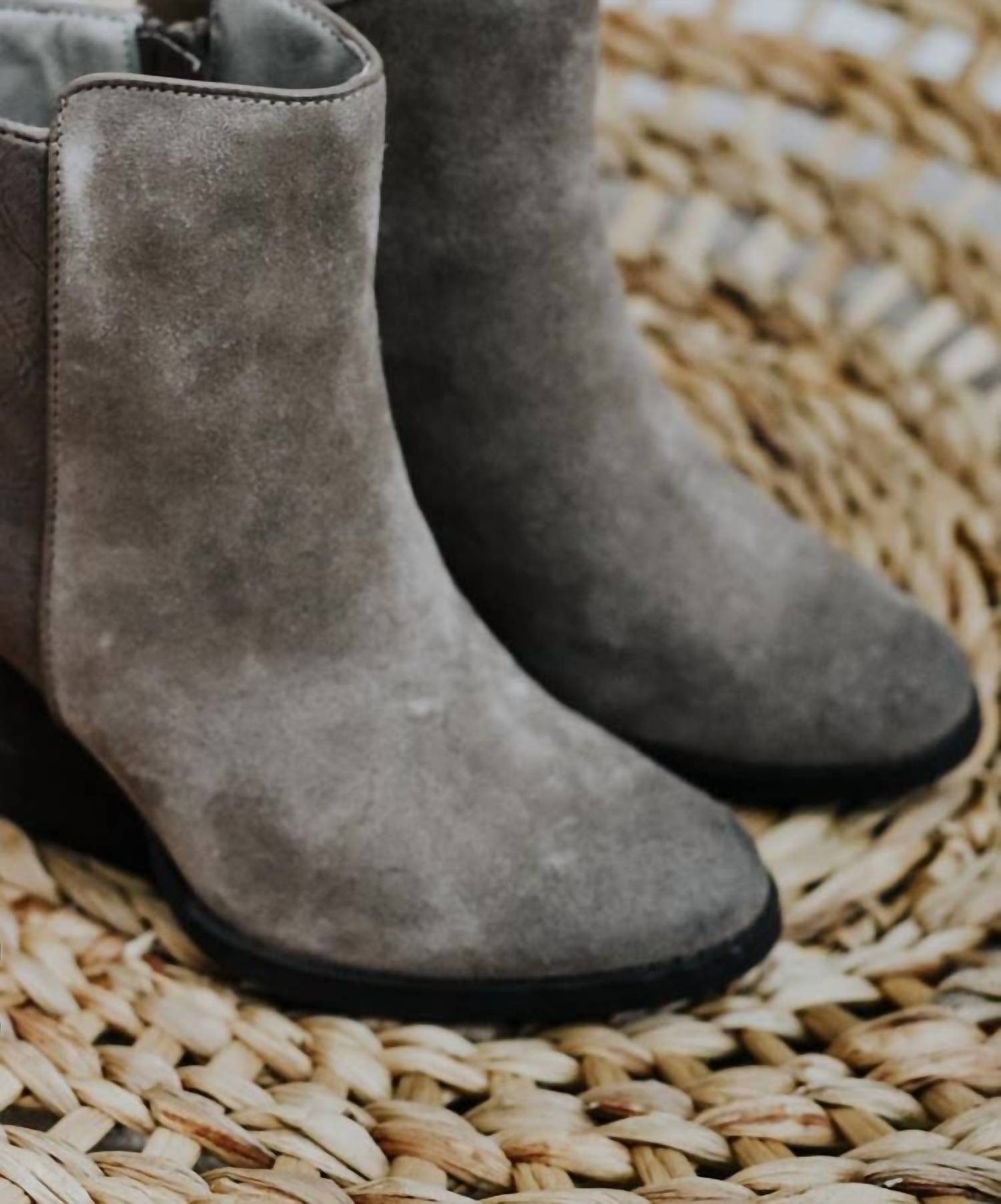 Very Volatile - Women's Indie Wedge Ankle Bootie