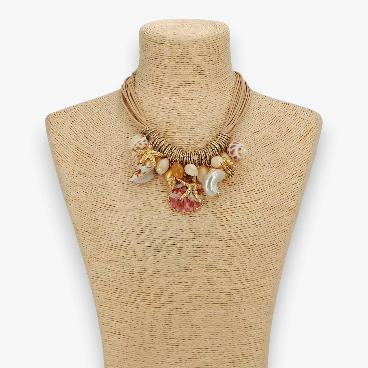 Bijoux Envie - Women's Coastal Seashell Charm Necklace