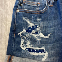 Judy Blue - Women's Hi-rise Star Patch Shorts