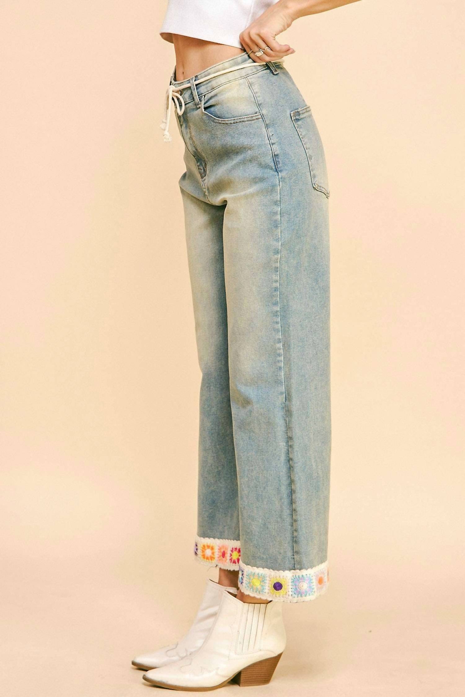 Davi & Dani - Crochet Trim Flare Jeans