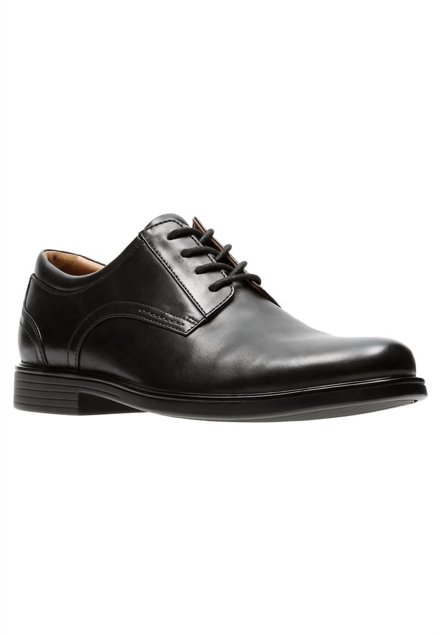 Clarks - Men's Aldric Dress Shoe