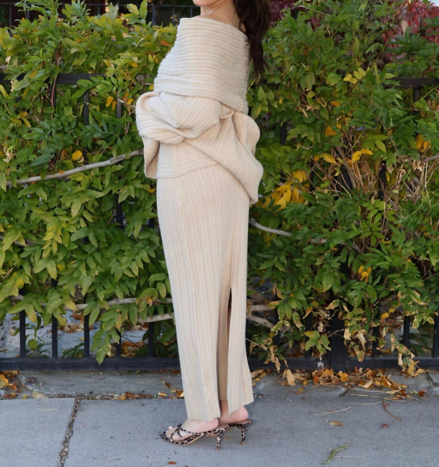 Le Lis - Rhyka Sweater Maxi Skirt