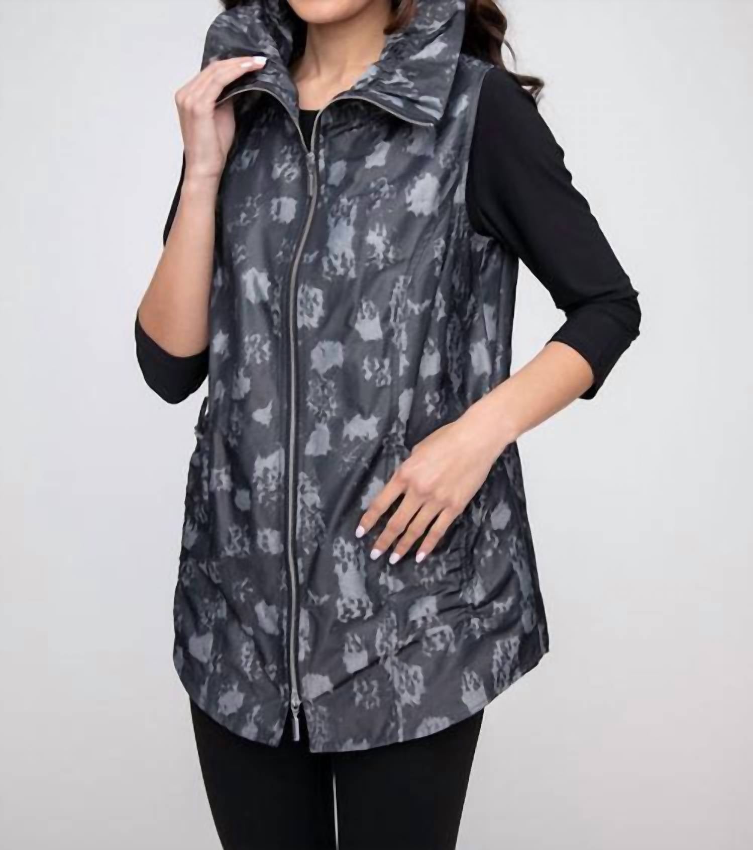 Liv By Habitat - Scuplt Cinched Toggle Vest