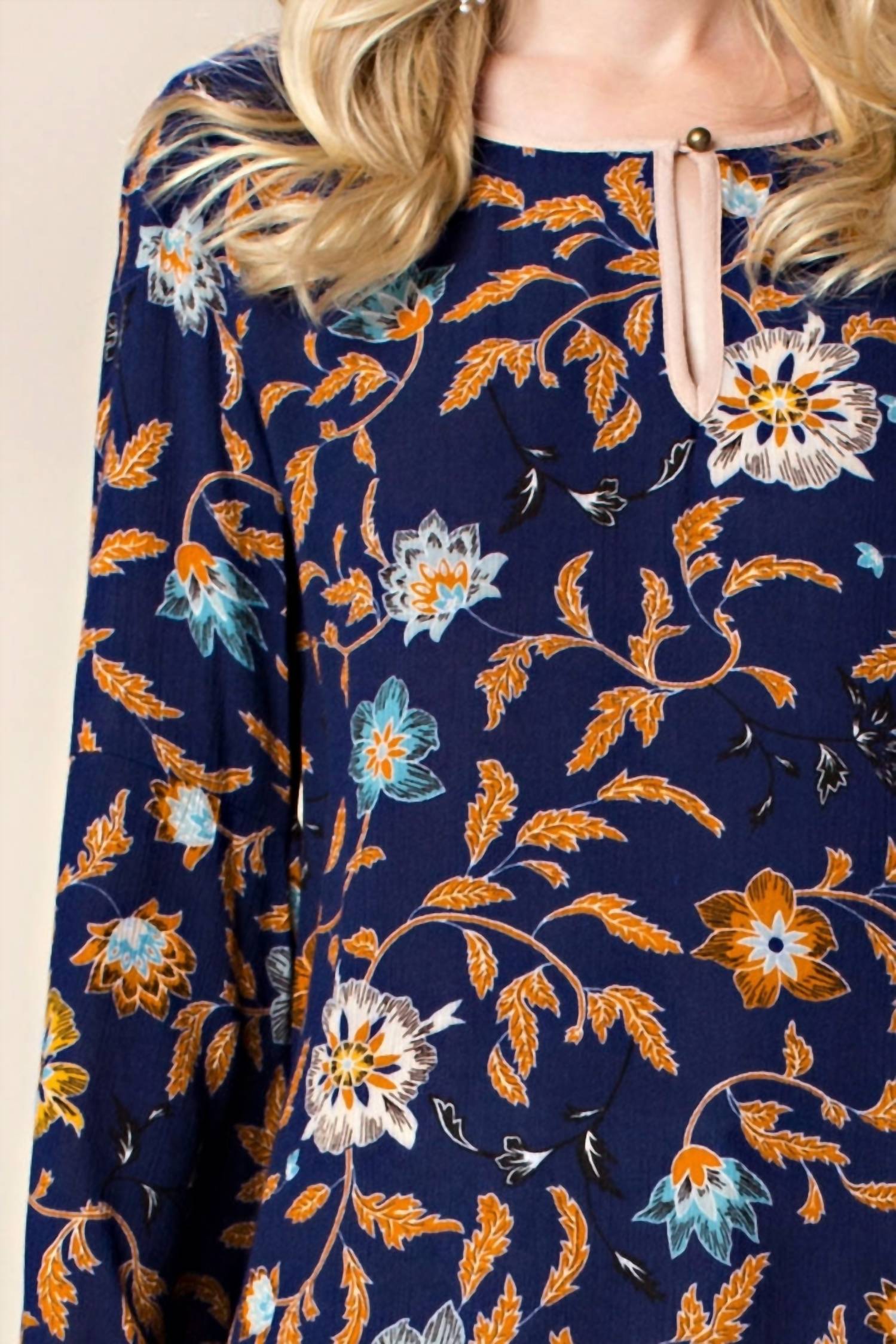 Kori - Long Sleeve Floral Tunic