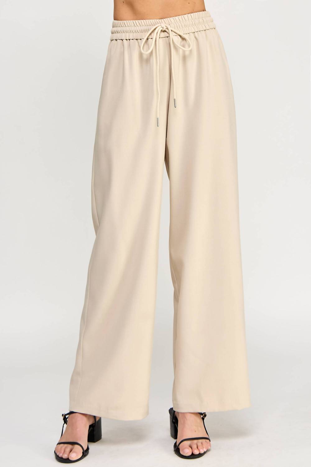 ELLISON Everywhere Wide Leg Pant in oatmeal - women's pants - detail view
