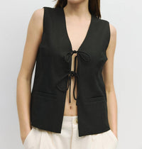 Mod Ref - Tie Front Vest