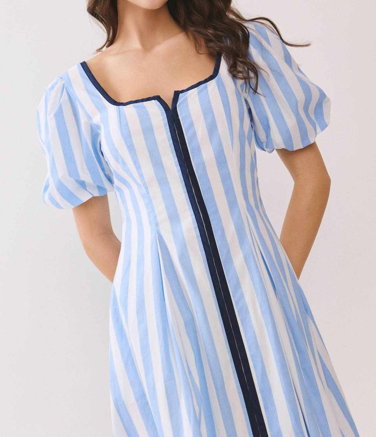 Tcec - Striped Square Neck Midi Dress With Contrast Piping