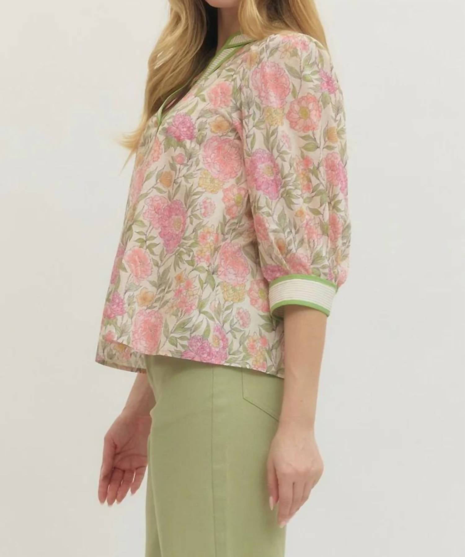 Entro - V-neck Floral Blouse
