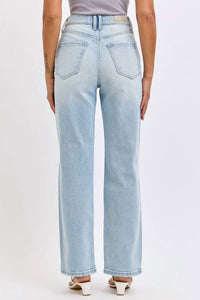 CELLO Super High Rise Dad Jean in light wash - women's jeans - detail view