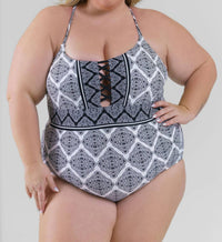 La Blanca - Oasis Strappy Back One Piece - Plus