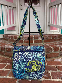 Vera Bradley - Women's Double Zip Mailbag