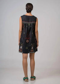 Aether Concept - Sleeveless Shift Dress