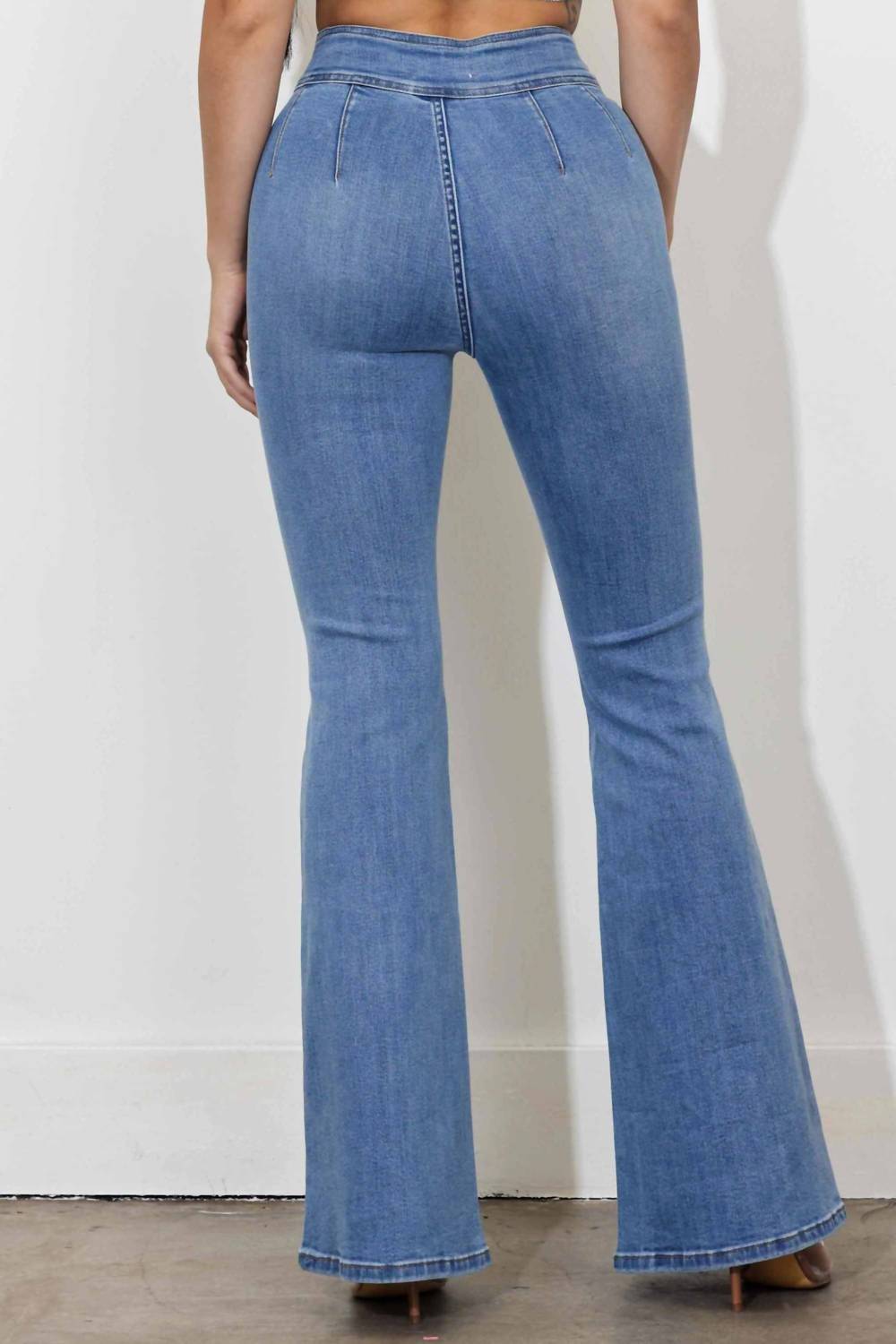 Vibrant M.I.U - Slim Flare Stretch Jean