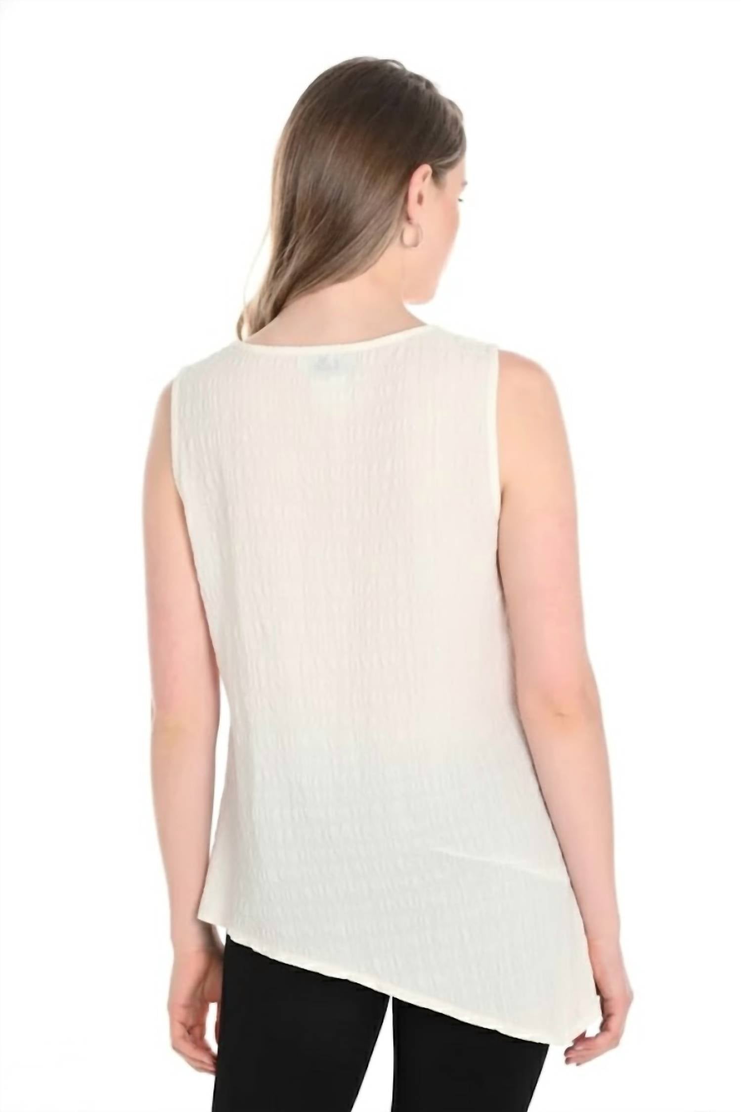 Frank Lyman - Bubble Jacquard Zip Detail Sleeveless Top