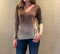 Alessandro Aste V-Neck Light Cashmere Sweater in clay - women's sweater