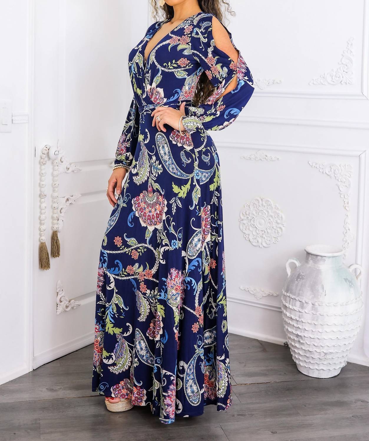 Surelymine - Paisley Cutout Maxi Dress With Long Sleeves
