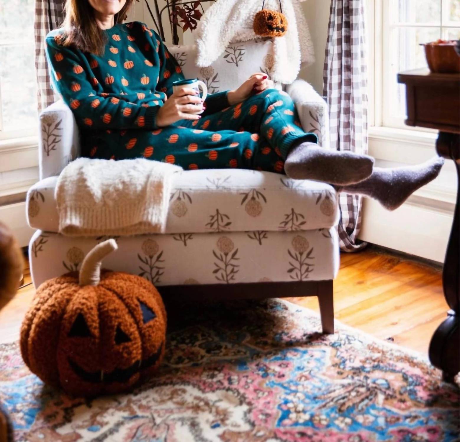 Kiel James Patrick Country Pumpkin Joggers in green - women's pants