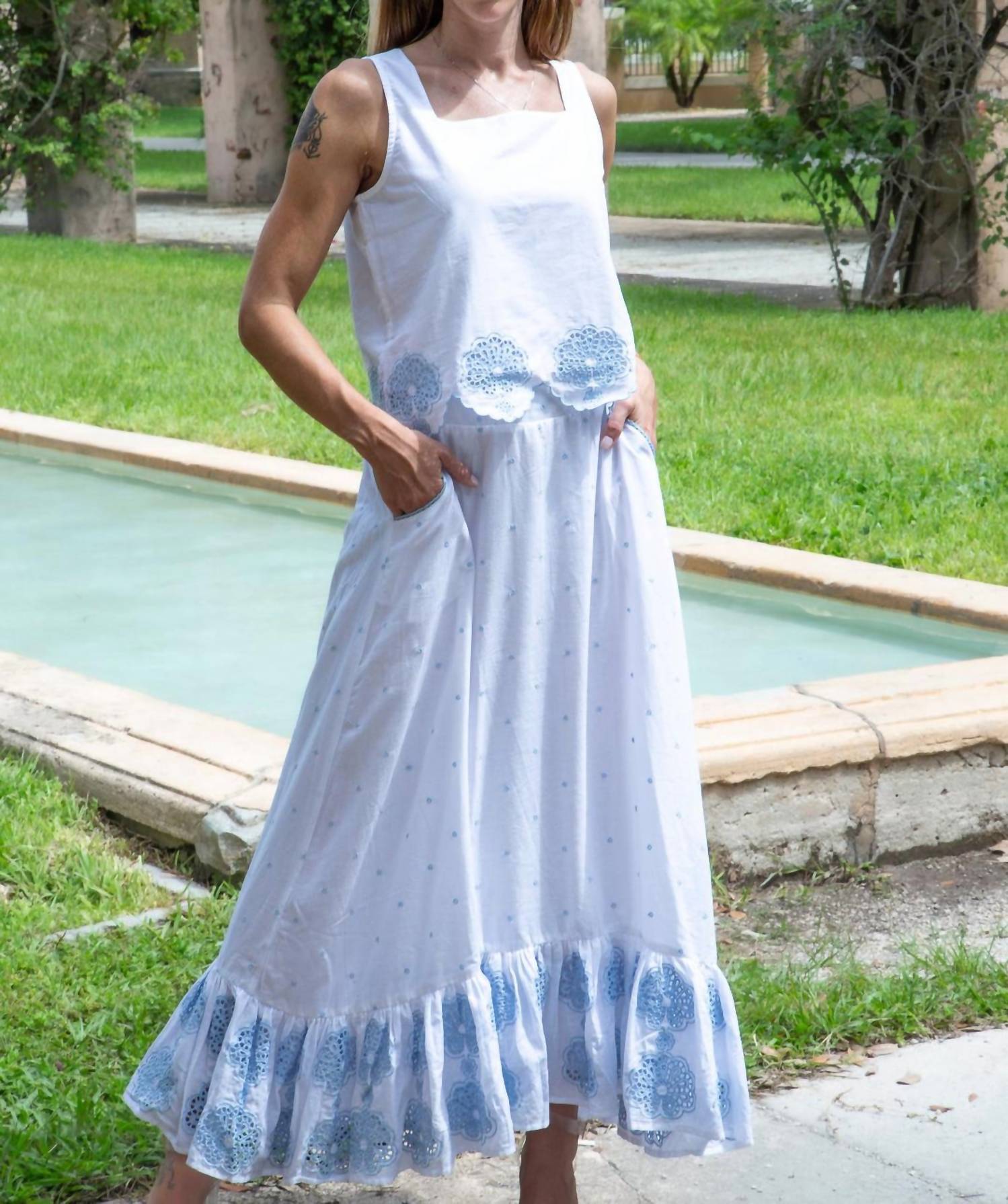 IslaPayal Women's Austin Skirt in white - women's skirt