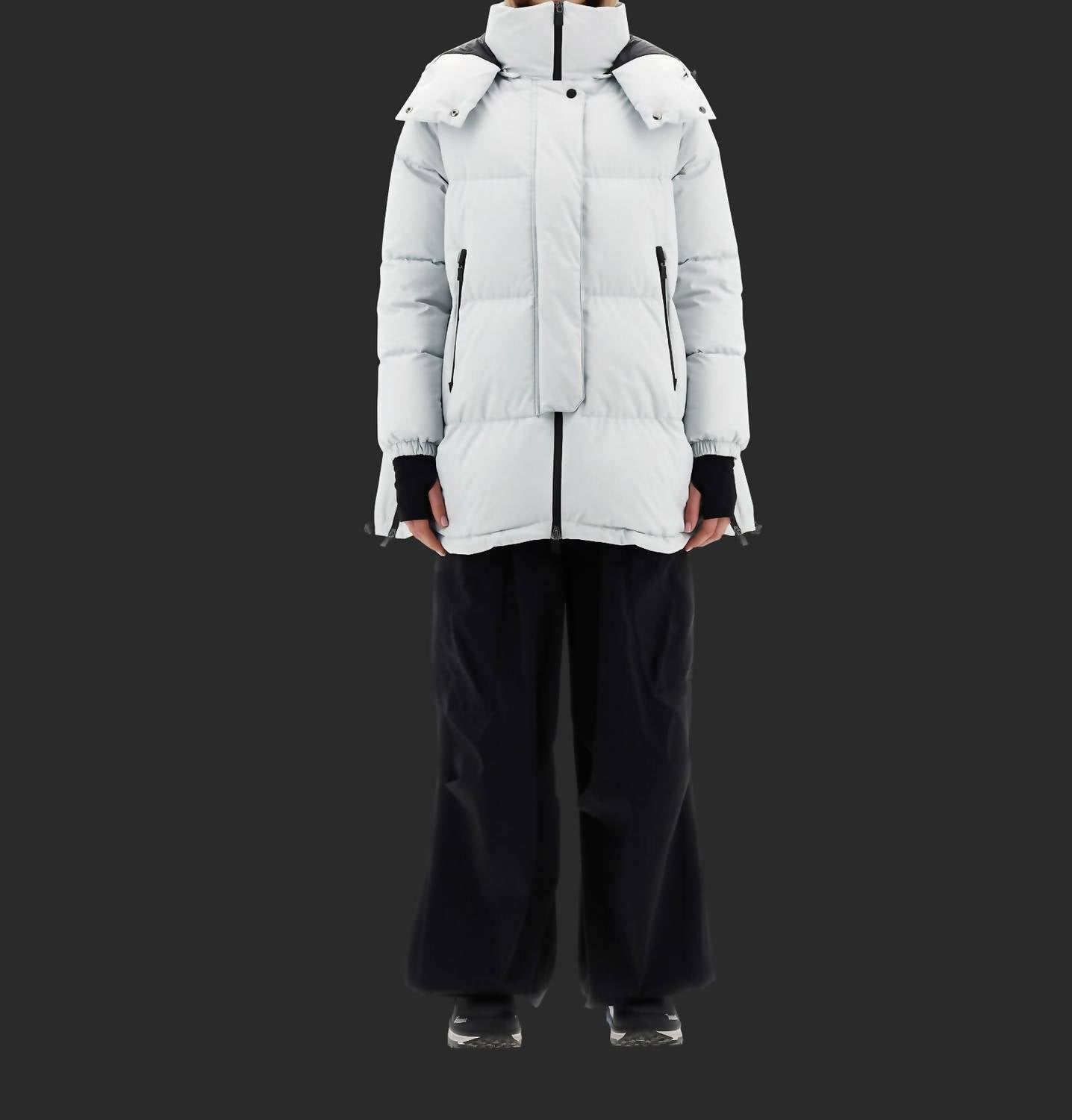 Laminar oversized coat
