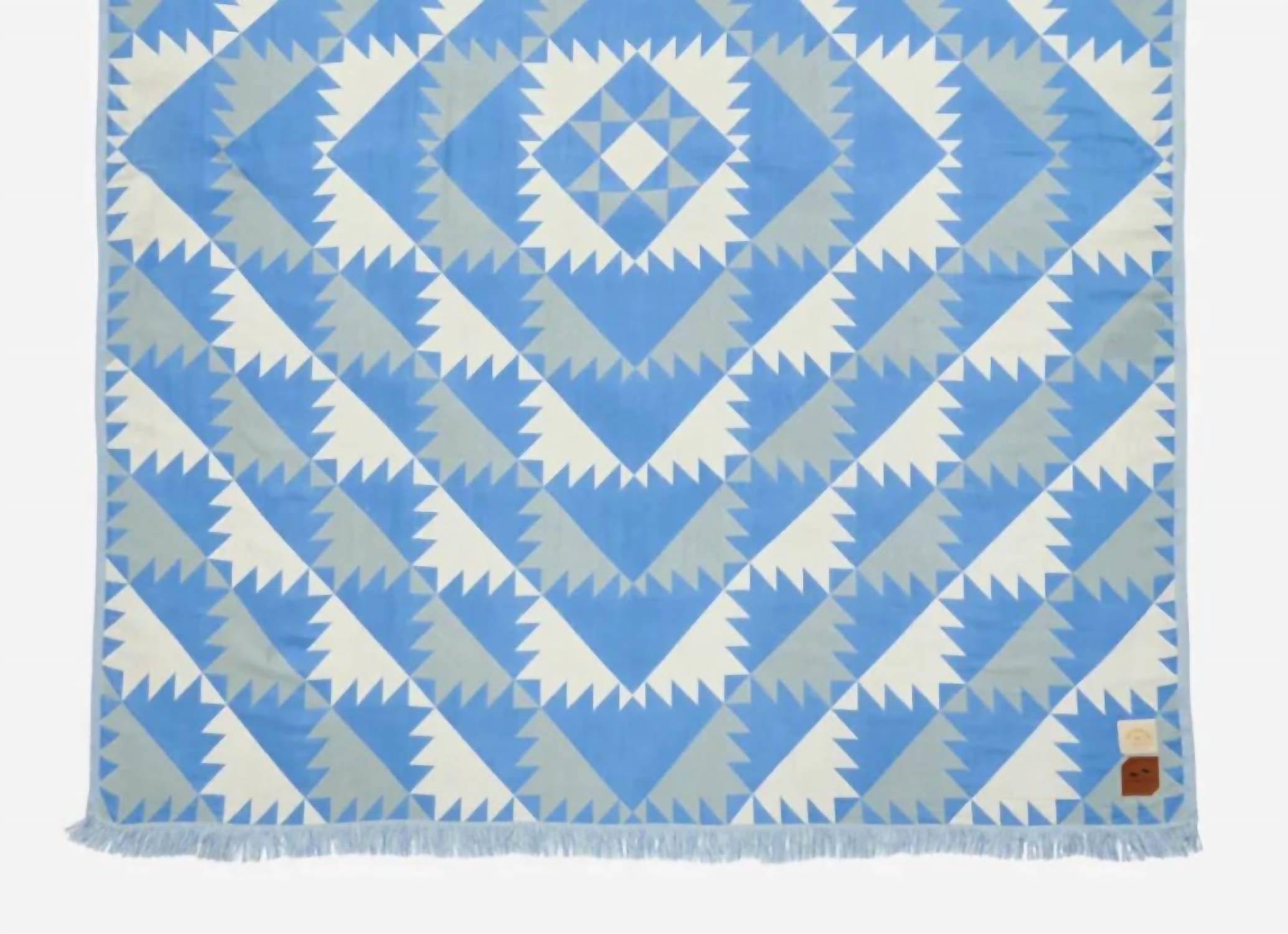 Slowtide - Daydream Driftweave Beach Blanket