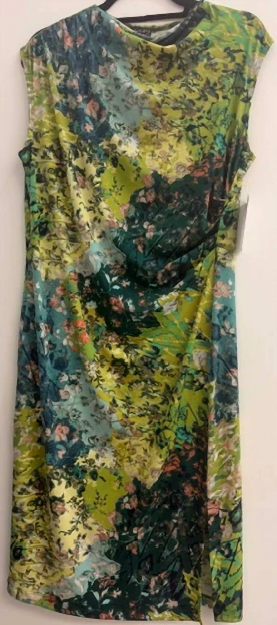 Clara Sunwoo - Floral Patch Print Sleeveless Midi Dress