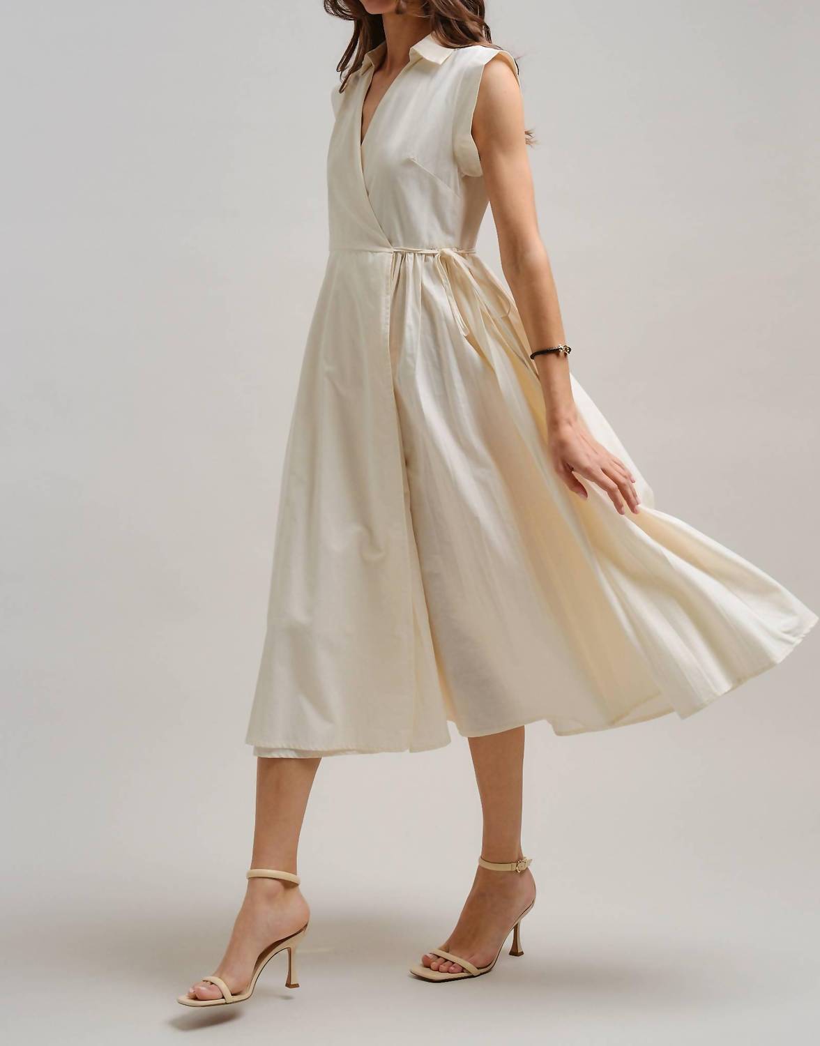 Urban Daizy - Collared Cap Sleeve Wrap Midi Dress