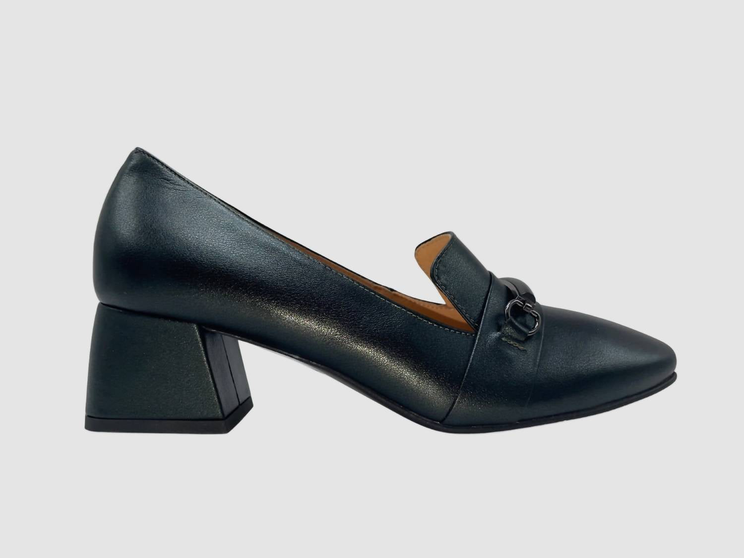 Aga - Women's Esme Leather Pumps