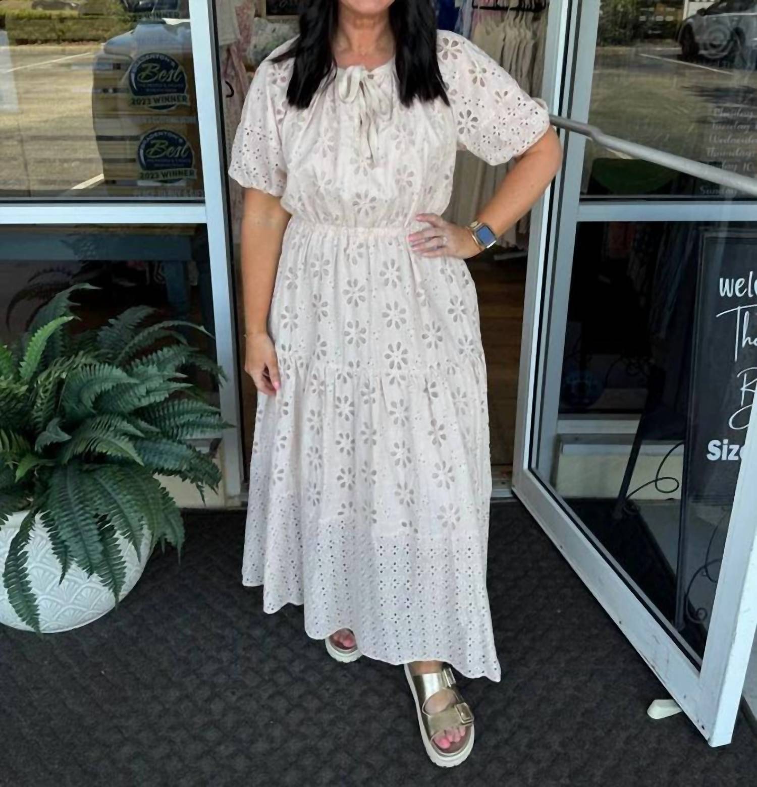 Mystree - Eyelet Short Sleeve Maxi Dress